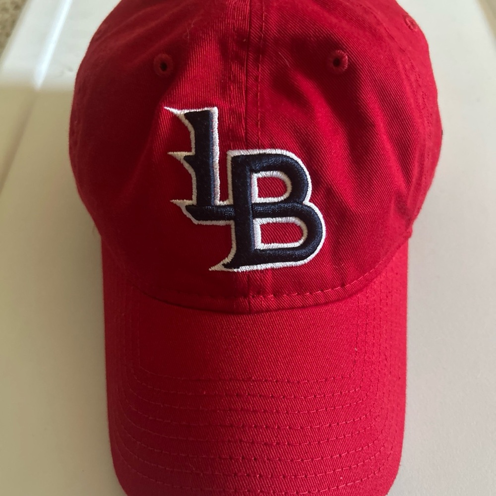 MiLB Louisville Bats New Era 9Twenty Adjustable Strapback Cap Hat Red OSFM